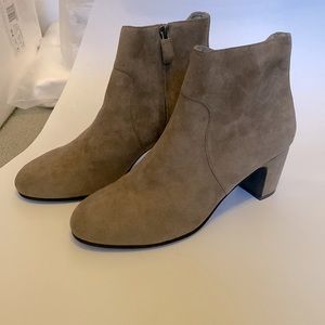 Eileen Fischer Booties